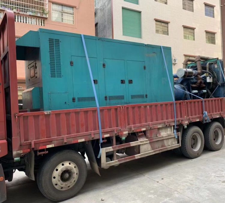 东辽如何在不同负载率下确保 400KW 柴油发电机组的正常运行？
