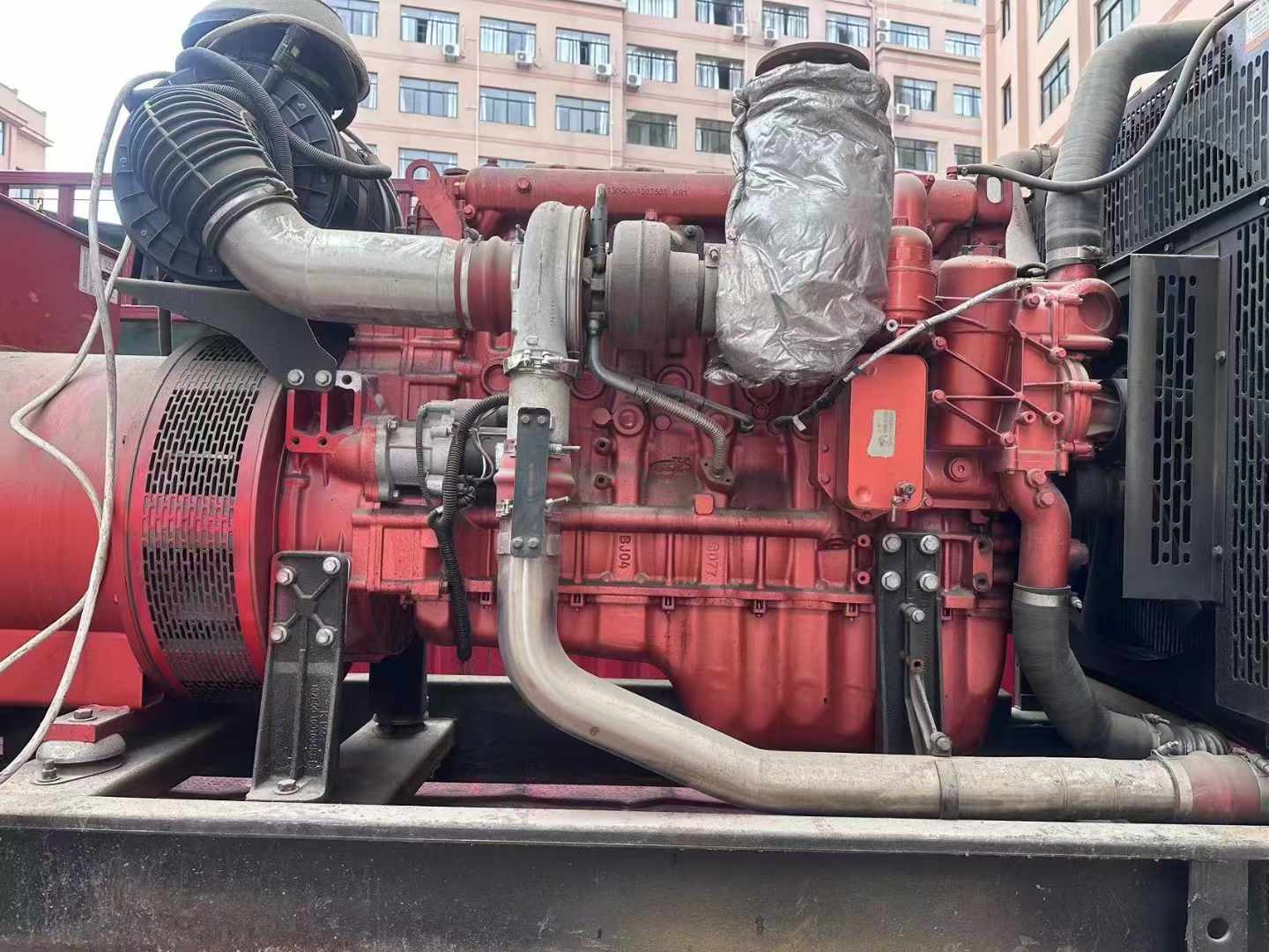 东辽如何选择适合 600kW 柴油发电机组的过载保护器？