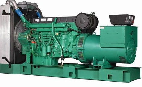 东辽发电机除垢后需要用清水冲洗水冷式机油散热器几次？